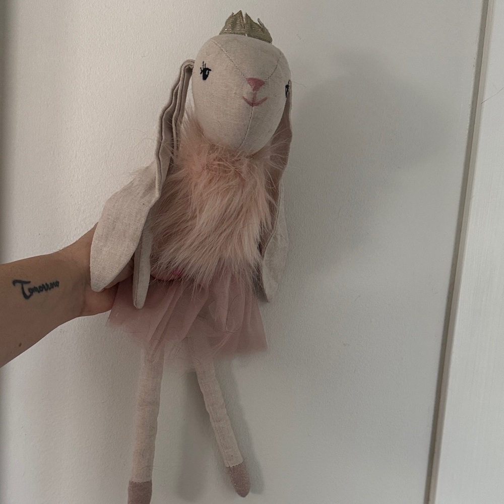 Mon Ami plush princess bunny 🐰